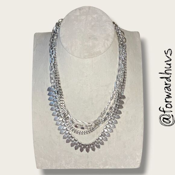 Stella & Dot Silver Sutton 5-in-1 Statement Necklace - Picture 6 of 10